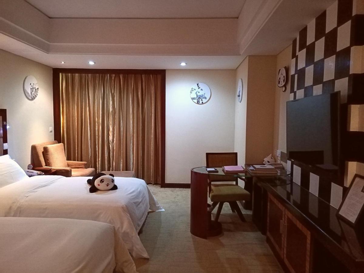 Daysun International Hotel Guangzhou Bagian luar foto