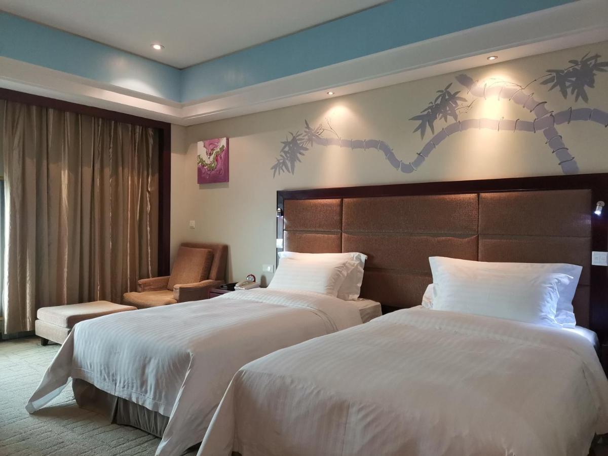 Daysun International Hotel Guangzhou Bagian luar foto